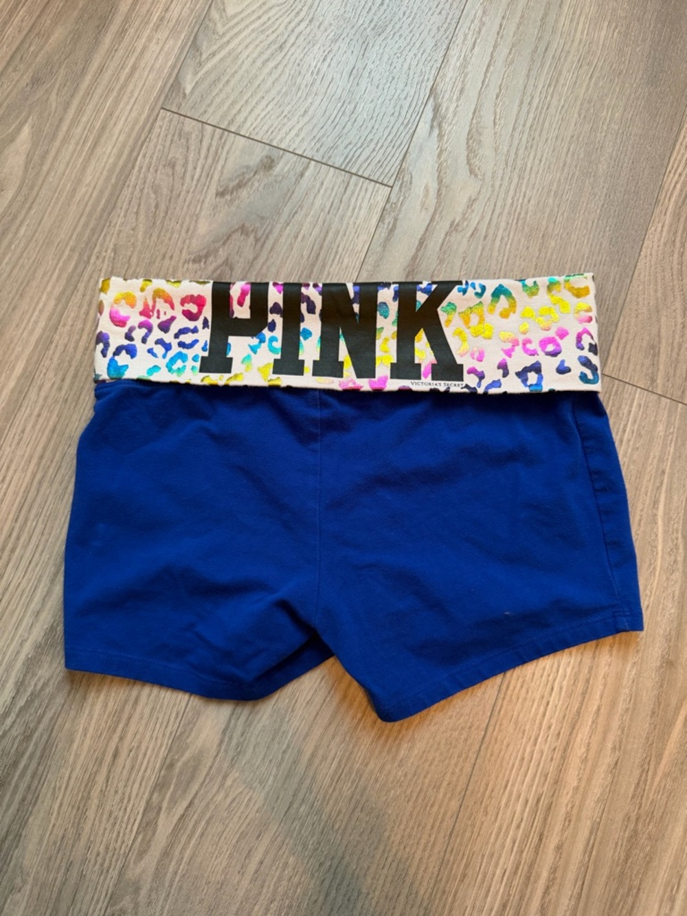 Victoria’s Secret PINK Vintage Rainbow Foil Leopard Boyshorts Shorts Blue S